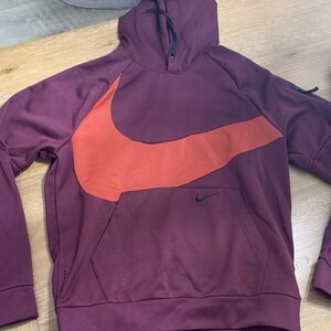 Nike Burgundy Hoodie Therma fit hoody